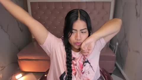 Snapshot of victoria_b_ chatting on September 30, 7:57 pm victoria_b_ online show from September 30, 7:57 pm