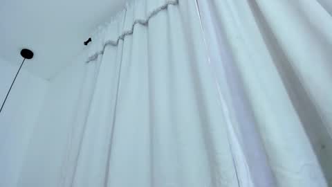Snapshot of victoria_cooper3 chatting on September 29, 11:53 am valentina online show from September 29, 11:53 am