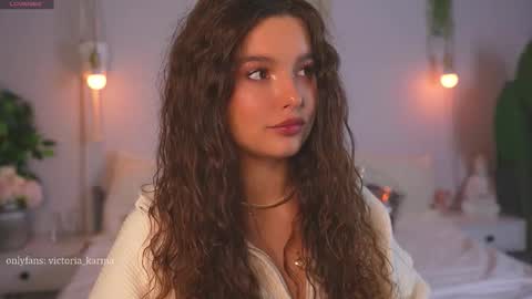       online show from September 18, 10:41 am