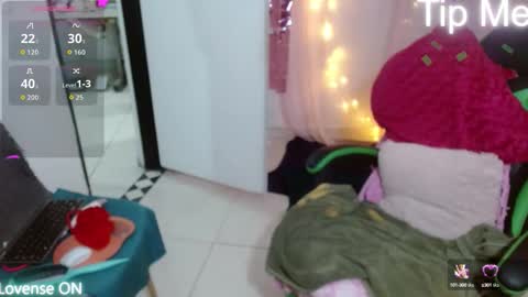 VICKY online show from September 24, 2:29 am