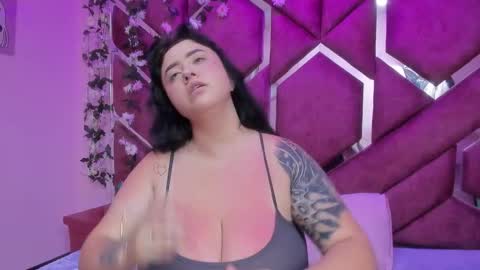 Victoria online show from February 24, 8:23 pm