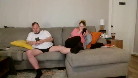 Victoria and Jesse online show from November 12, 5:54 am