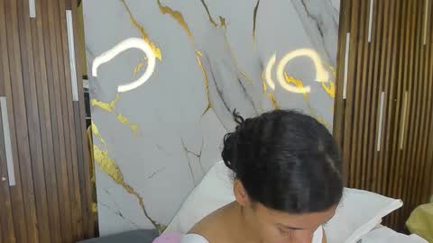 Victoria  online show from December 13, 8:48 pm