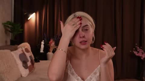 Diddy online show from November 17, 12:02 am