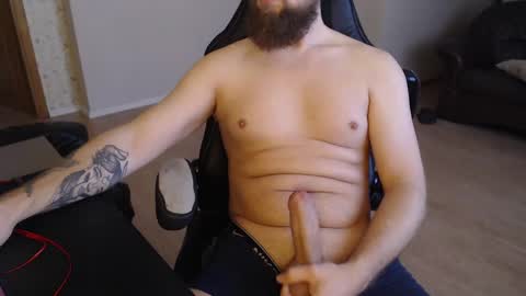 vade online show from December 9, 9:28 am