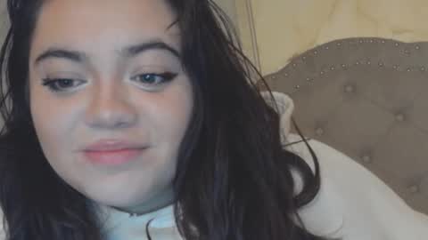 viennavisabelle online show from February 11, 7:01 am