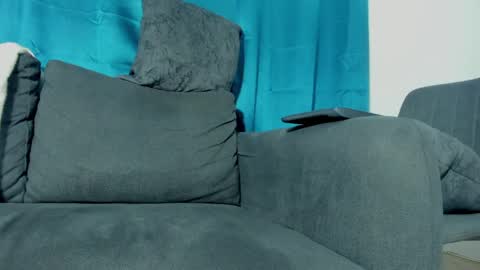 Victoria Strong online show from March 31, 8:09 pm