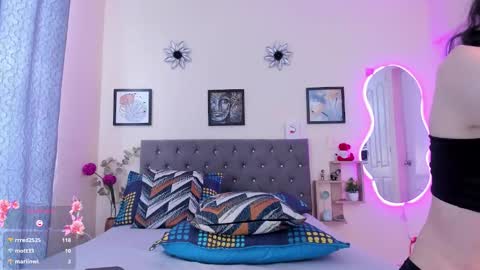 Violet online show from January 31, 7:11 pm