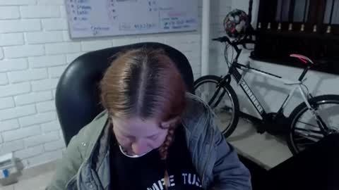 Violeta online show from February 27, 4:57 am