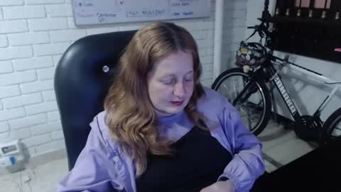 Violeta online show from February 21, 1:44 am