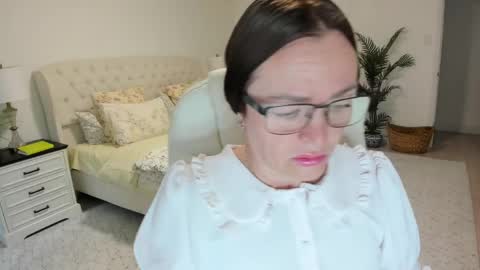 Ukrainian-woman online show from May 4, 11:28 am