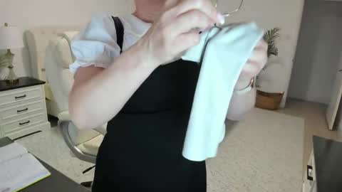 Ukrainian-woman online show from April 13, 11:36 am