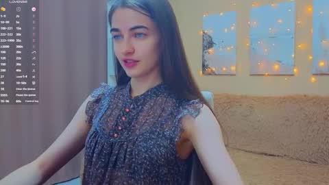 vikiberry online show from March 5, 9:40 am