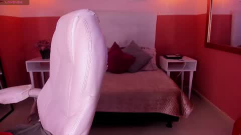 Victoria online show from June 11, 3:26 am