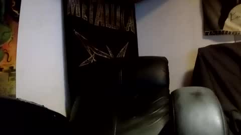 Vesku420 online show from November 2, 10:10 pm