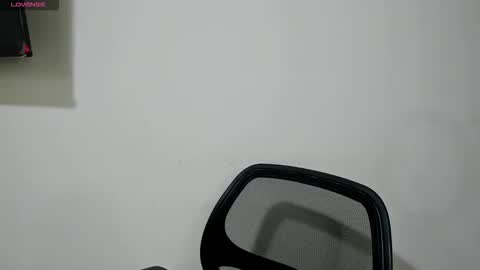 Vinaly online show from December 16, 2:41 am