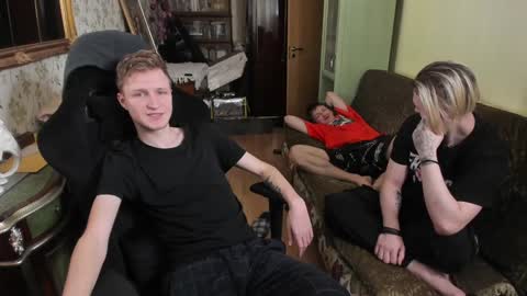 Dimoooooon online show from January 26, 9:40 pm