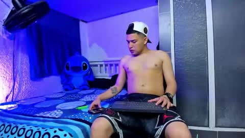 Vincent Brown online show from January 12, 7:59 am