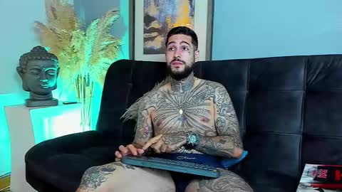 Vincent Sartori online show from November 23, 11:25 pm