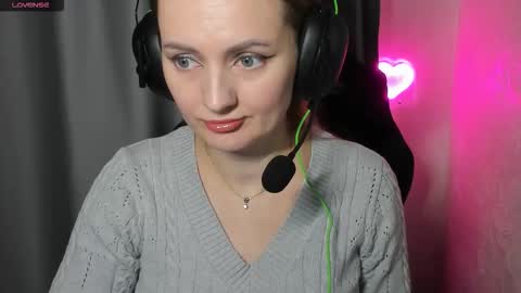 Funny  girl online show from March 5, 5:00 pm