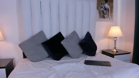 Mary online show from January 16, 7:34 pm