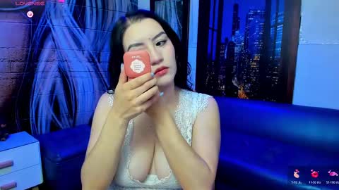     online show from February 18, 9:09 pm