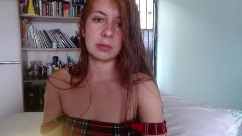 Violeta Peter online show from March 25, 11:44 pm