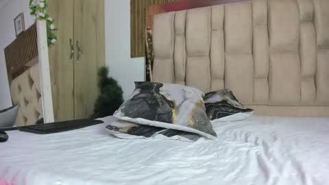 violeta_rosex online show from April 19, 1:17 am