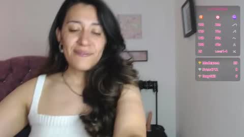 violeta_scott_ online show from June 26, 4:23 pm