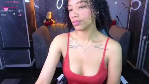 violeth_b online show from July 11, 3:15 pm