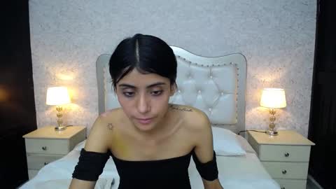 Violet online show from October 16, 1:11 pm