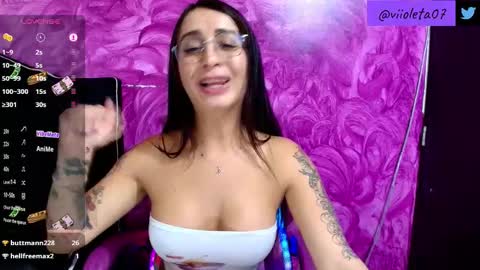 Snapshot of violetita7 chatting on October 1, 3:49 am Violetita de mil colores online show from October 1, 3:49 am