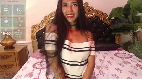 violetpons online show from April 25, 4:47 am