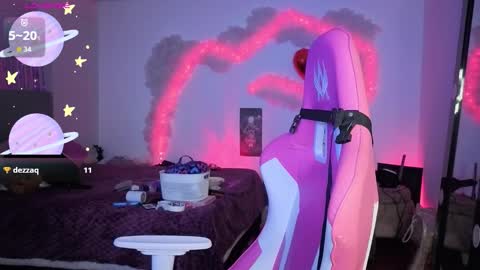   online show from February 13, 8:01 pm