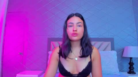 Violet Rousse online show from February 9, 4:10 pm