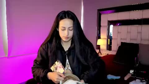 violetskinny online show from July 11, 8:23 pm