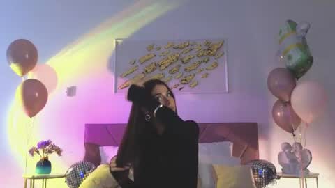 violetta_finch online show from June 18, 11:04 am