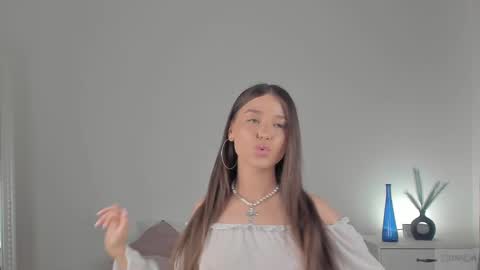 violetta_finch online show from February 27, 4:32 pm