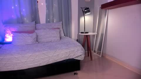 Violetta nur online show from October 16, 1:05 am