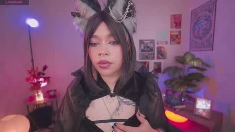 JULIE UWU online show from February 24, 8:12 pm