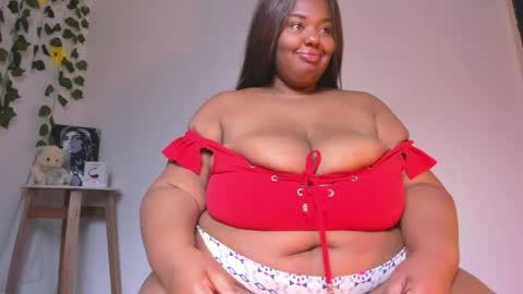 Call me valeria online show from April 3, 1:07 pm