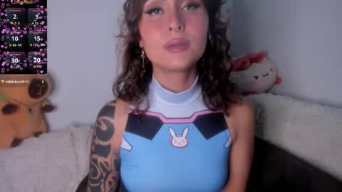 Violette  online show from November 21, 10:08 pm