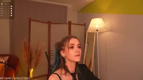 violettessa online show from December 16, 12:22 pm