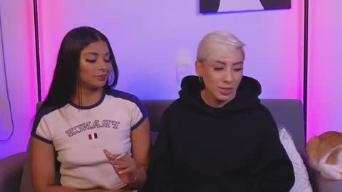 Violet online show from December 24, 4:00 am