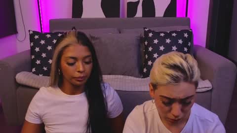 Violet online show from January 30, 4:37 am