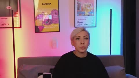 Violet online show from March 16, 1:42 am