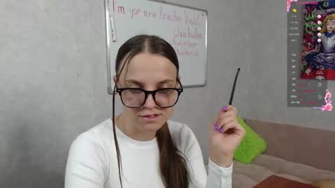 Snapshot of violetwin chatting on September 23, 6:36 pm Violet online show from September 23, 6:36 pm