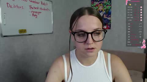 Snapshot of violetwin chatting on October 16, 5:23 pm Violet online show from October 16, 5:23 pm