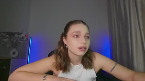 Violla online show from May 24, 10:55 am