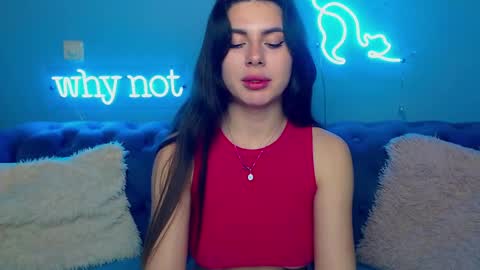 viollinalv online show from February 15, 6:37 am